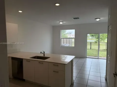 12436 NW 23rd Court Miami FL 33167