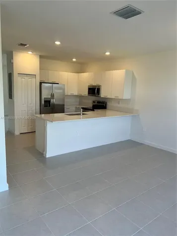 12436 NW 23rd Court Miami FL 33167