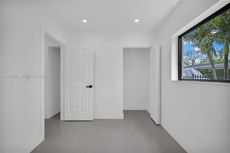 18530 NW 42nd Avenue Miami Gardens FL 33055