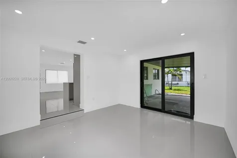 18530 NW 42nd Avenue Miami Gardens FL 33055