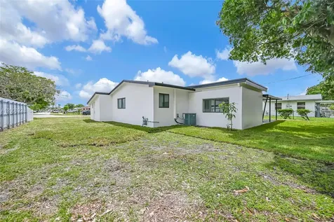 18530 NW 42nd Avenue Miami Gardens FL 33055