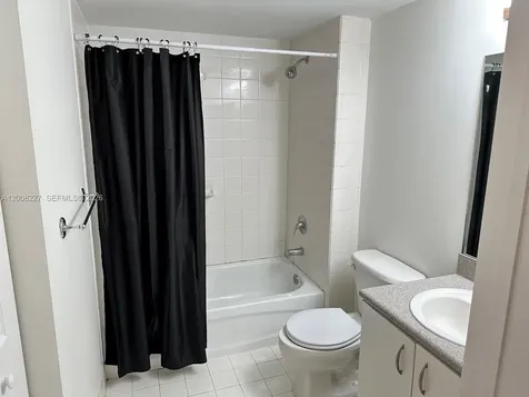 816 NW 11th Street Miami FL 33136