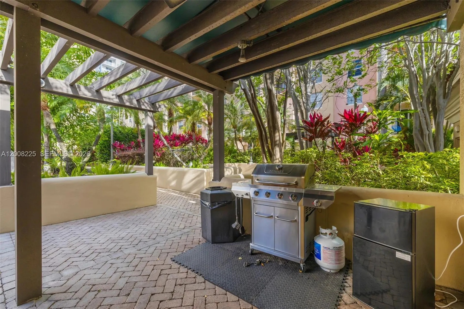520 SE 5th Avenue Fort Lauderdale FL 33301