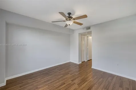520 SE 5th Avenue Fort Lauderdale FL 33301