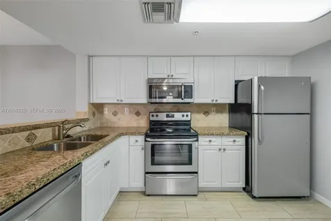 520 SE 5th Avenue Fort Lauderdale FL 33301