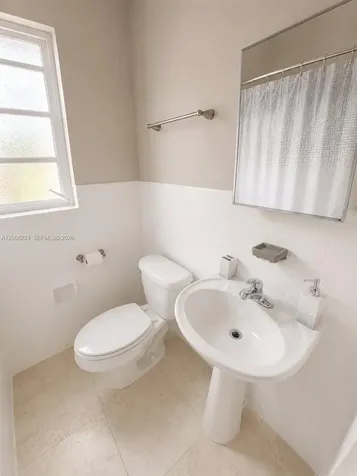 375 SW 19th Avenue Miami FL 33135
