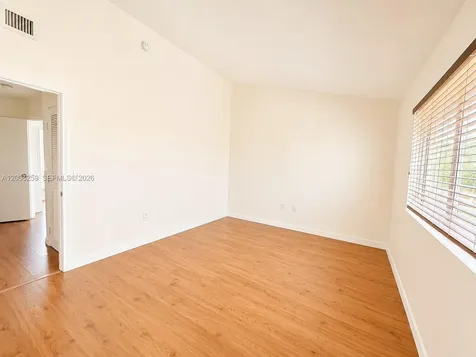 6235 SW Kendale Lakes Circle Miami FL 33183