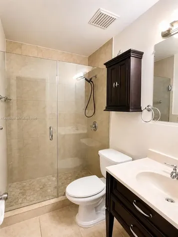 6235 SW Kendale Lakes Circle Miami FL 33183