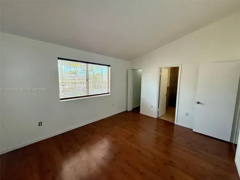 6235 SW Kendale Lakes Circle Miami FL 33183