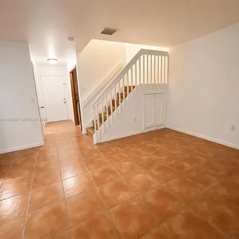 6235 SW Kendale Lakes Circle Miami FL 33183
