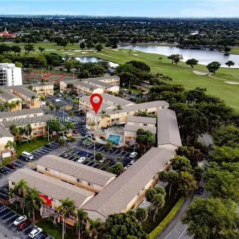 6235 SW Kendale Lakes Circle Miami FL 33183