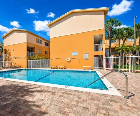 6235 SW Kendale Lakes Circle Miami FL 33183