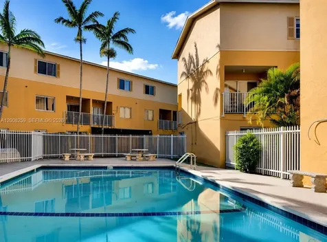 6235 SW Kendale Lakes Circle Miami FL 33183