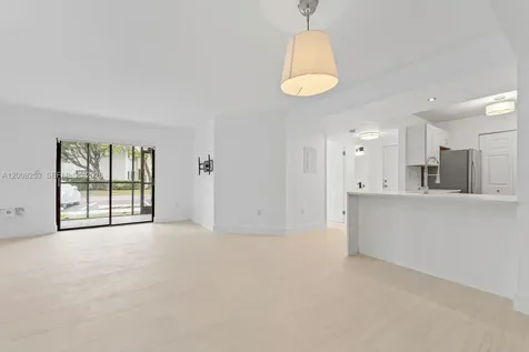 903 NE 199th Street Miami FL 33179