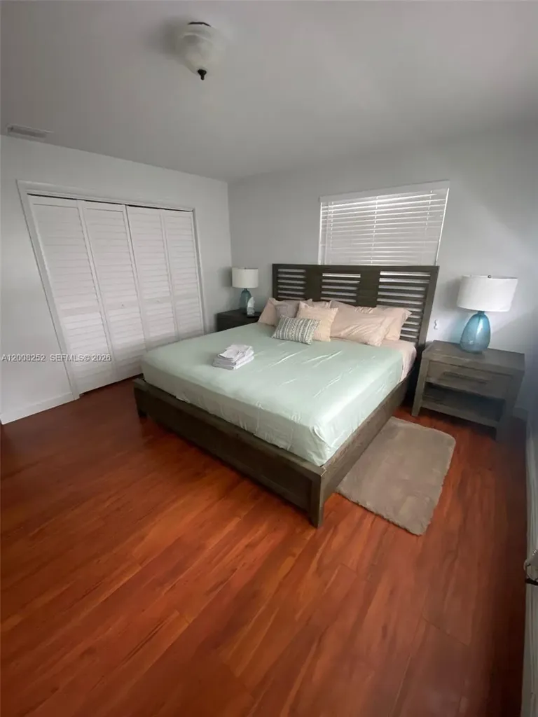 1740 NE 56th Street Fort Lauderdale FL 33334