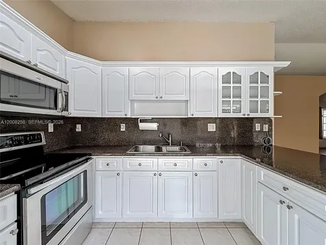 18153 SW 143rd Place Miami FL 33177