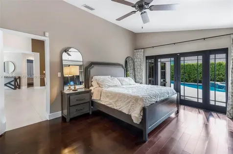 235 SE 9th Street Dania Beach FL 33004