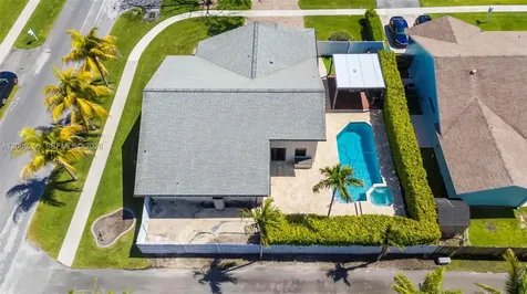 235 SE 9th Street Dania Beach FL 33004
