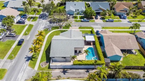 235 SE 9th Street Dania Beach FL 33004