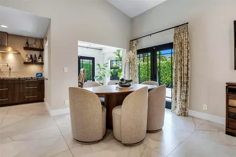 235 SE 9th Street Dania Beach FL 33004