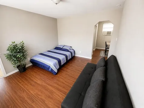 375 SW 19th Avenue Miami FL 33135