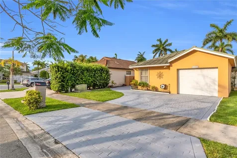 1013 NW 132nd Avenue West Miami FL 33182