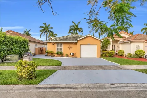 1013 NW 132nd Avenue West Miami FL 33182
