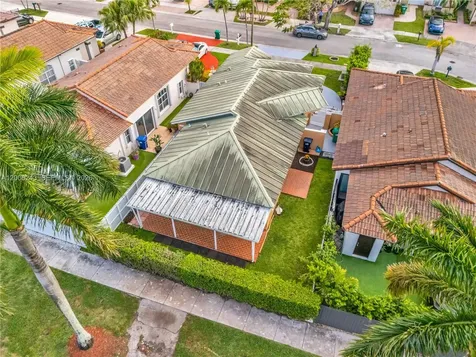1013 NW 132nd Avenue West Miami FL 33182
