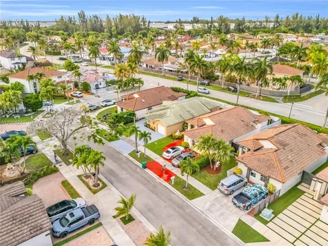1013 NW 132nd Avenue West Miami FL 33182