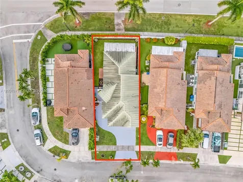 1013 NW 132nd Avenue West Miami FL 33182