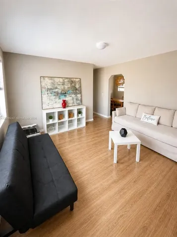 375 SW 19th Avenue Miami FL 33135