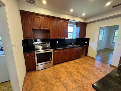 4582 Royal Palm Avenue Miami Beach FL 33140