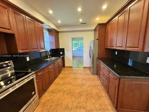 4582 Royal Palm Avenue Miami Beach FL 33140