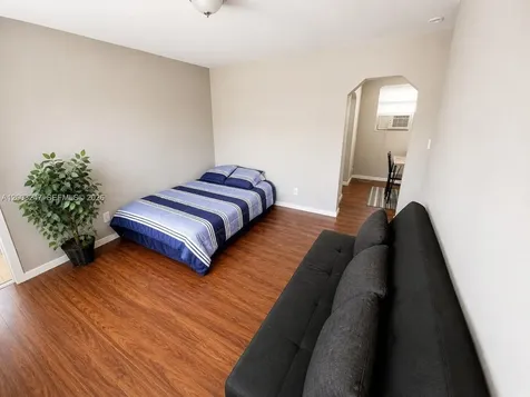375 SW 19th Avenue Miami FL 33135