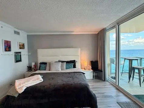 2501 S Ocean Drive Hollywood FL 33019