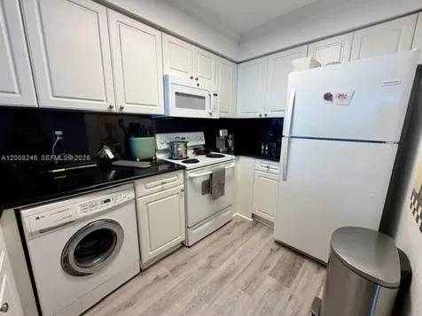 2501 S Ocean Drive Hollywood FL 33019