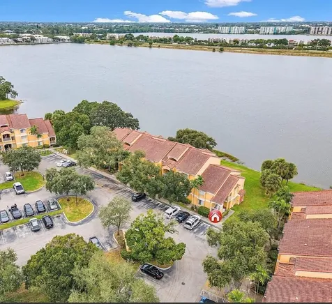 2420 NW 33rd Street Oakland Park FL 33309