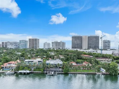 9751 E Bay Harbor Drive Bay Harbor Islands FL 33154