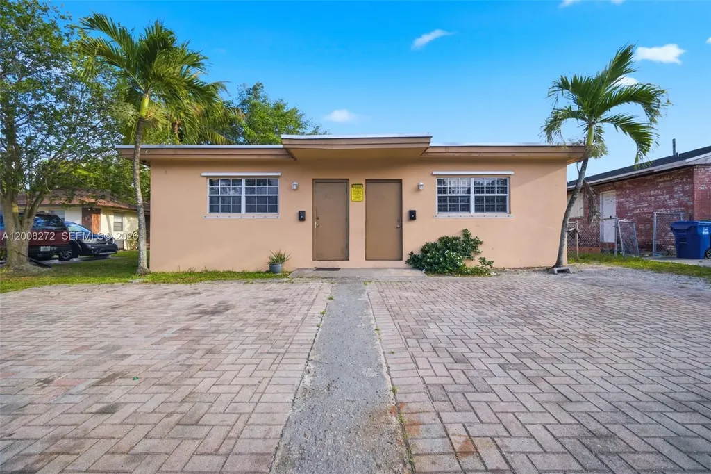 823-825 NW 9th Street Hallandale Beach FL 33009