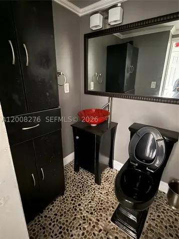 5313 Collins Avenue Miami Beach FL 33140