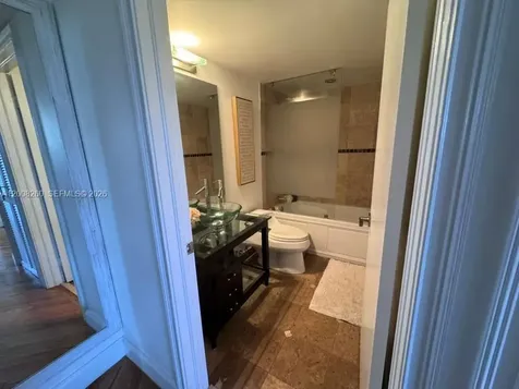 2400 SW 3rd Avenue Miami FL 33129