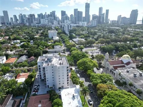 2400 SW 3rd Avenue Miami FL 33129