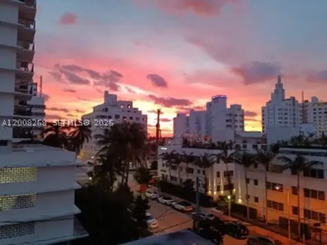 245 18th Street Miami Beach FL 33139