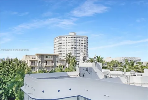 245 18th Street Miami Beach FL 33139
