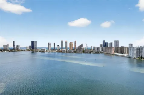 3000 Island Boulevard Aventura FL 33160