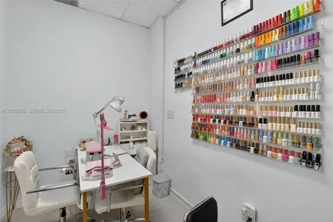 Beauty Salon For Sale On West Kendall Kendall FL 33175
