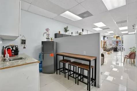Beauty Salon For Sale On West Kendall Kendall FL 33175