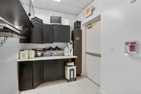 Beauty Salon For Sale On West Kendall Kendall FL 33175
