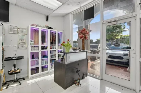Beauty Salon For Sale On West Kendall Kendall FL 33175
