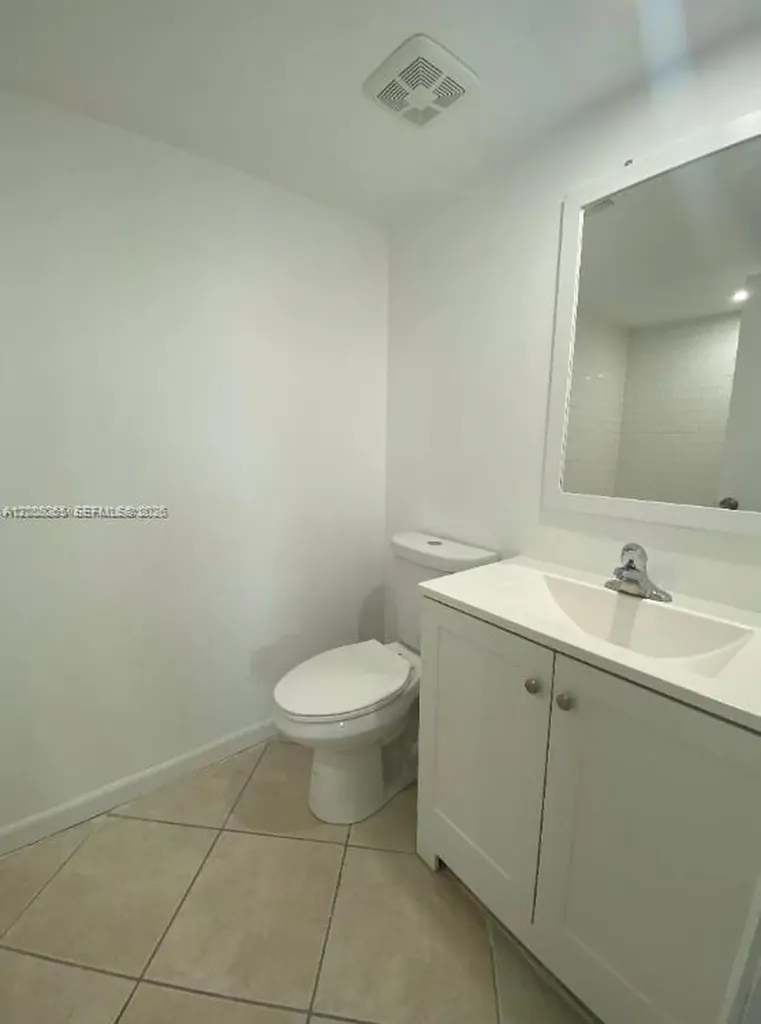 2771 Riverside Drive Coral Springs FL 33065